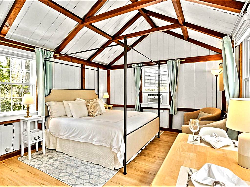 The Seagrove Suites & Guest Rooms (Eastham)
