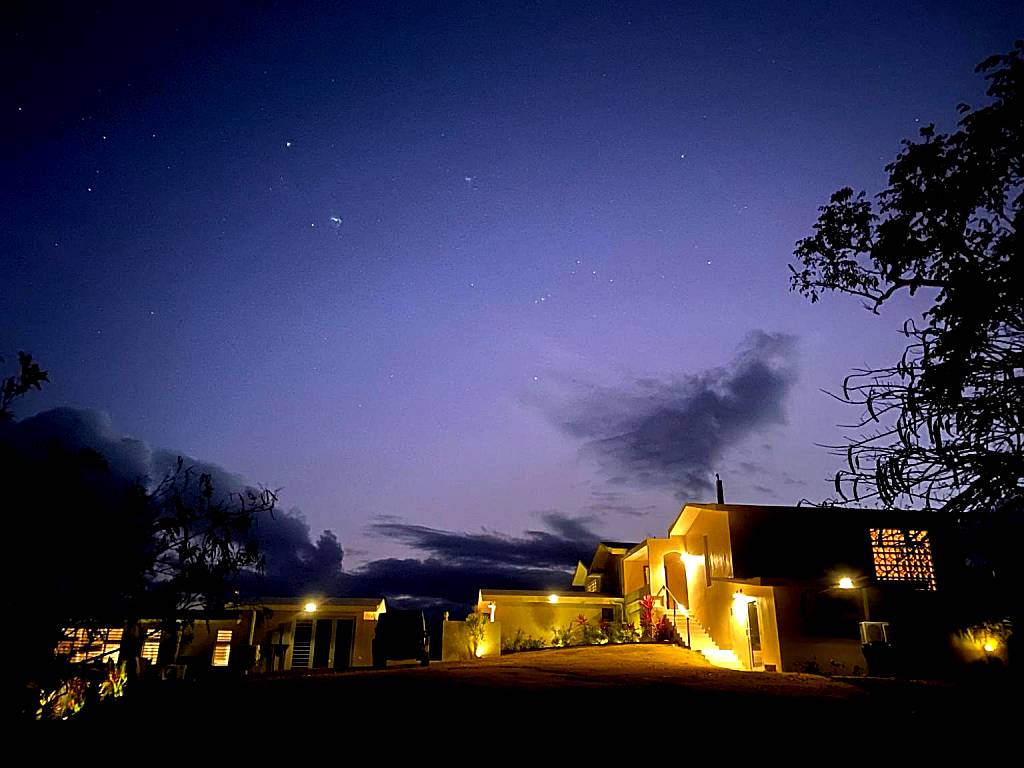 Lejos Eco Retreat (Vieques)