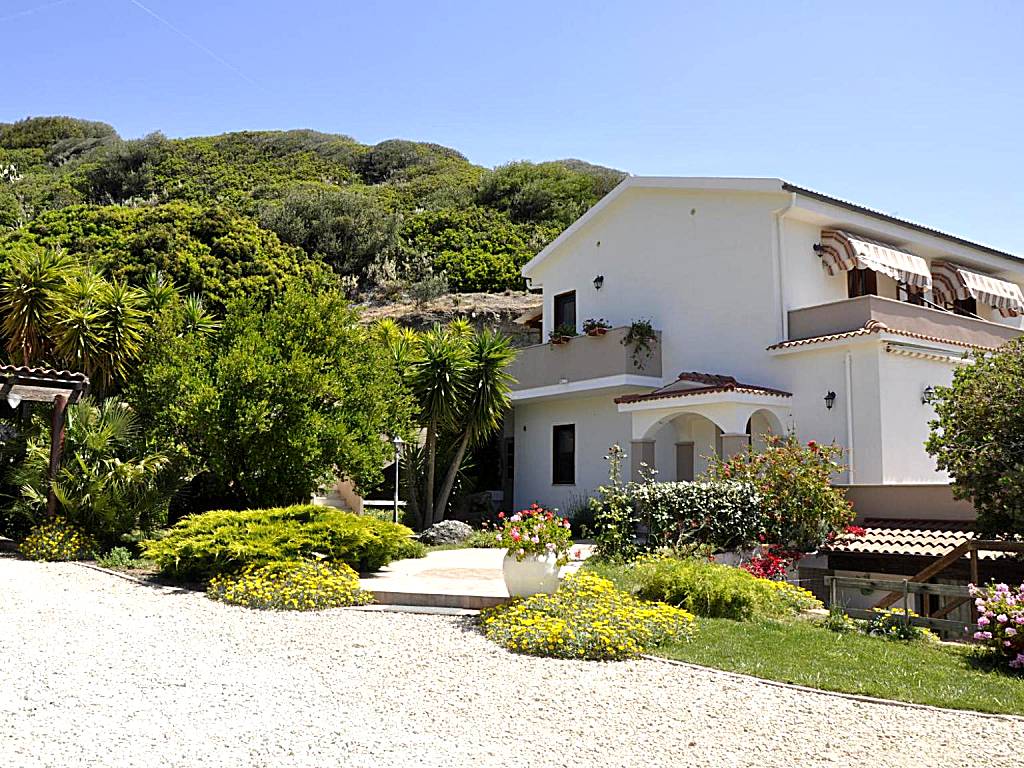Bed & Breakfast Ajò a Casa