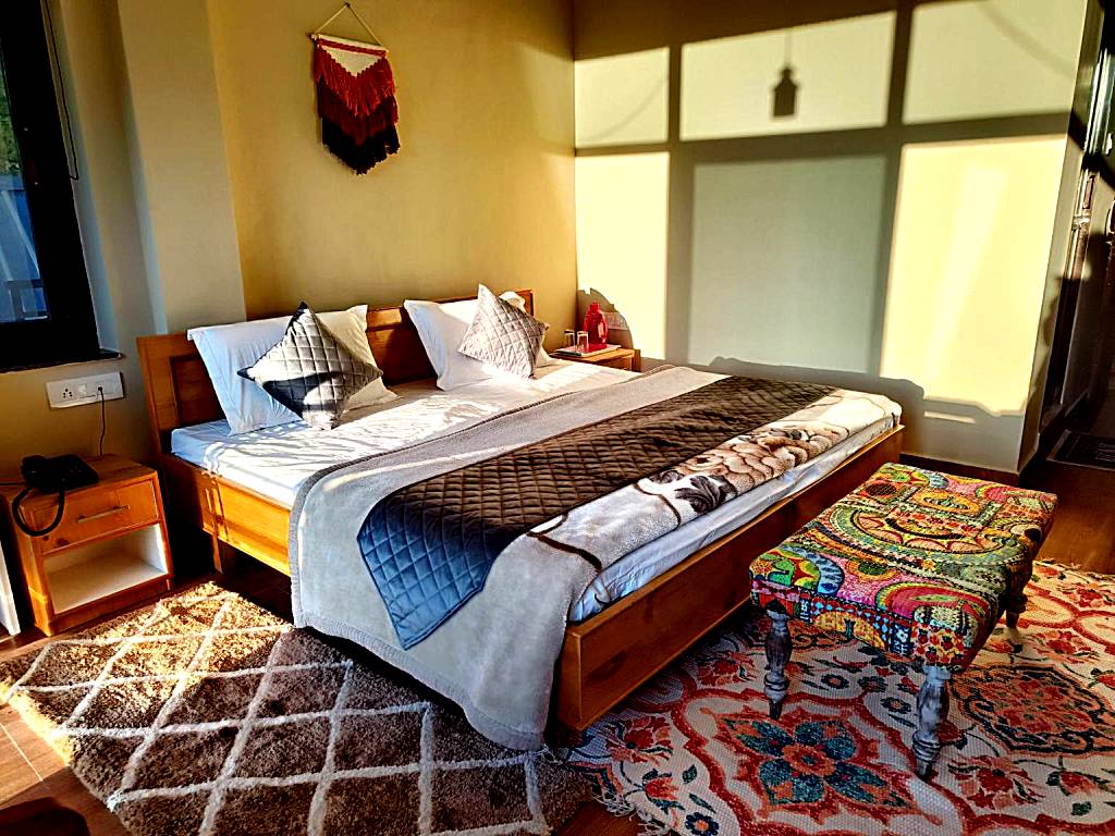 Paradiso Guest House & B&B