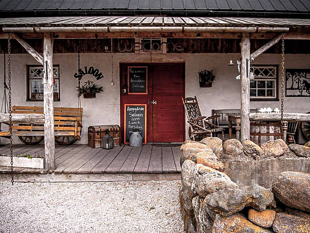 Änggårde B&B (Huse)