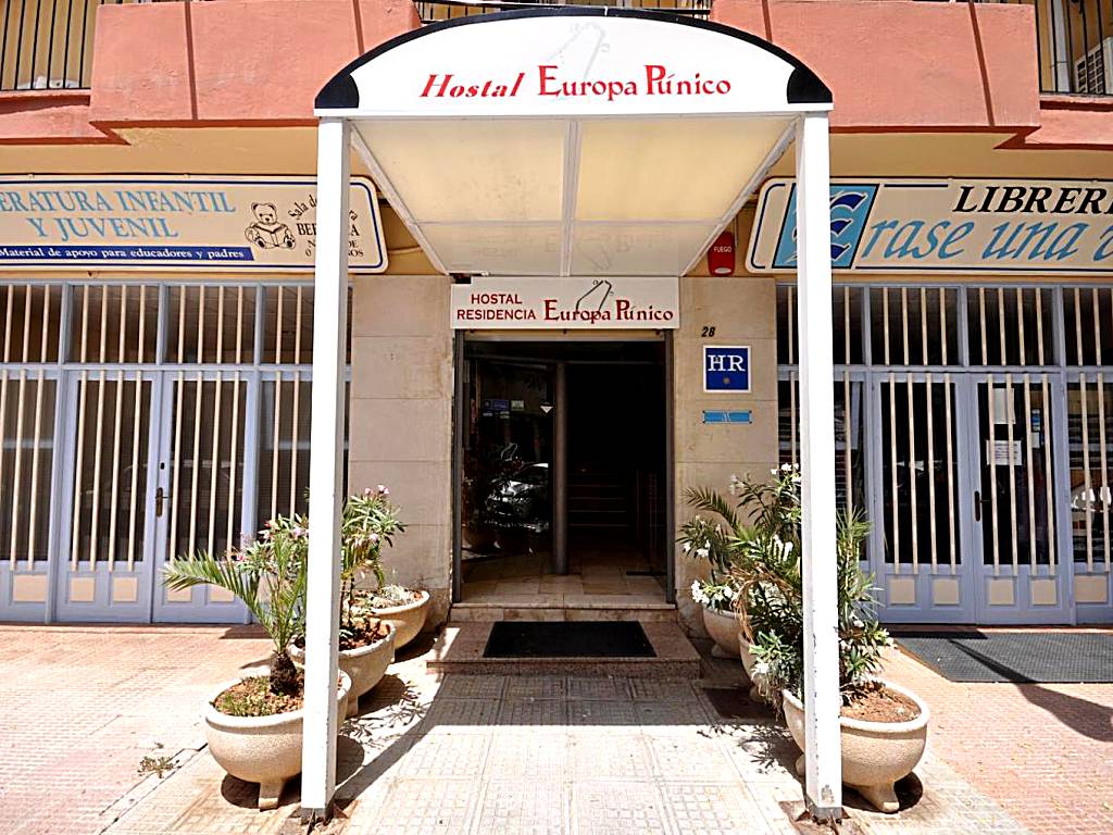 Hostal Residencia Europa Punico