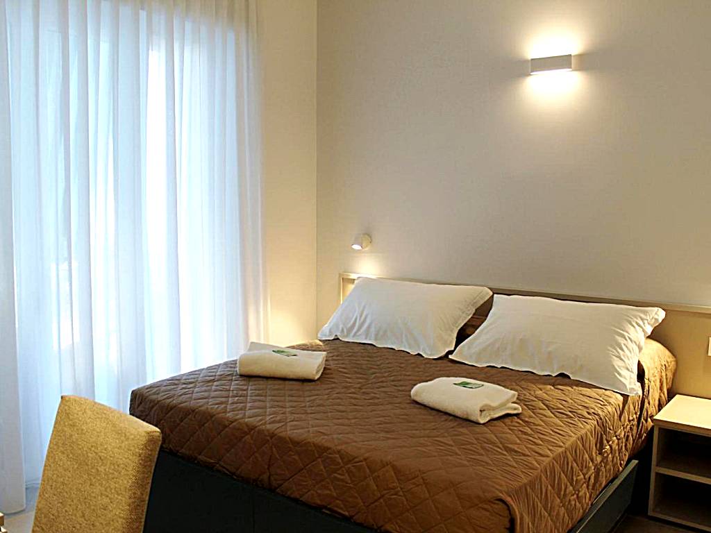Divina Holiday - Rooms
