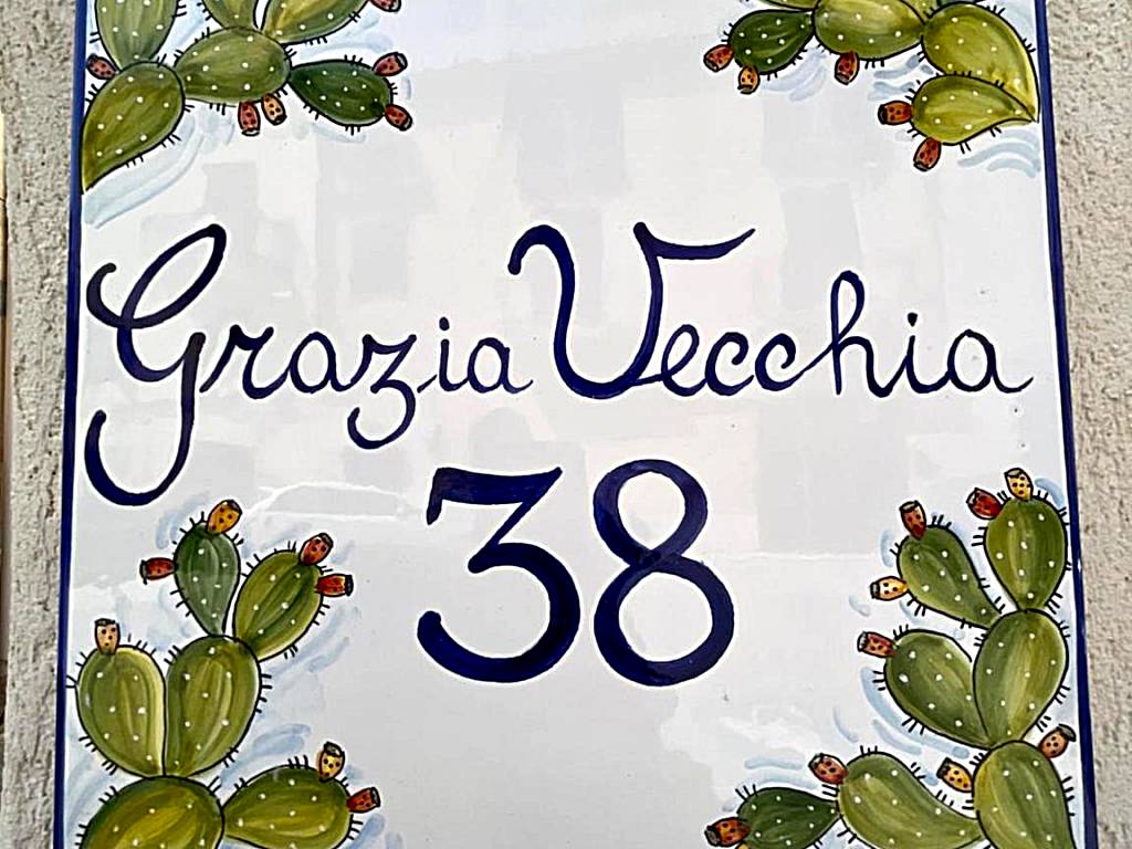Grazia Vecchia 38