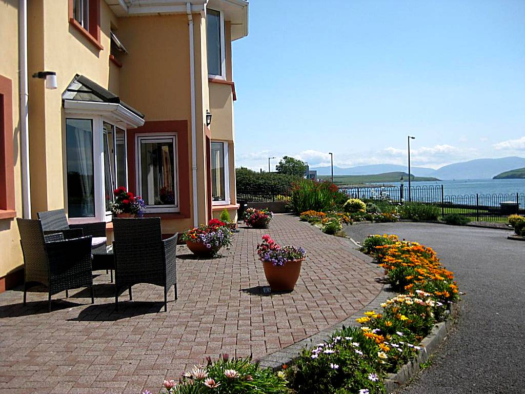 Coastline House (Dingle)