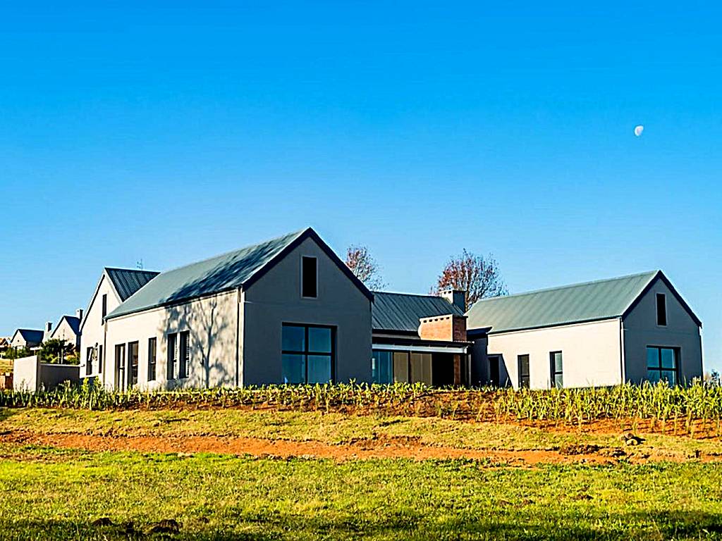 House 222 Gowrie Farm