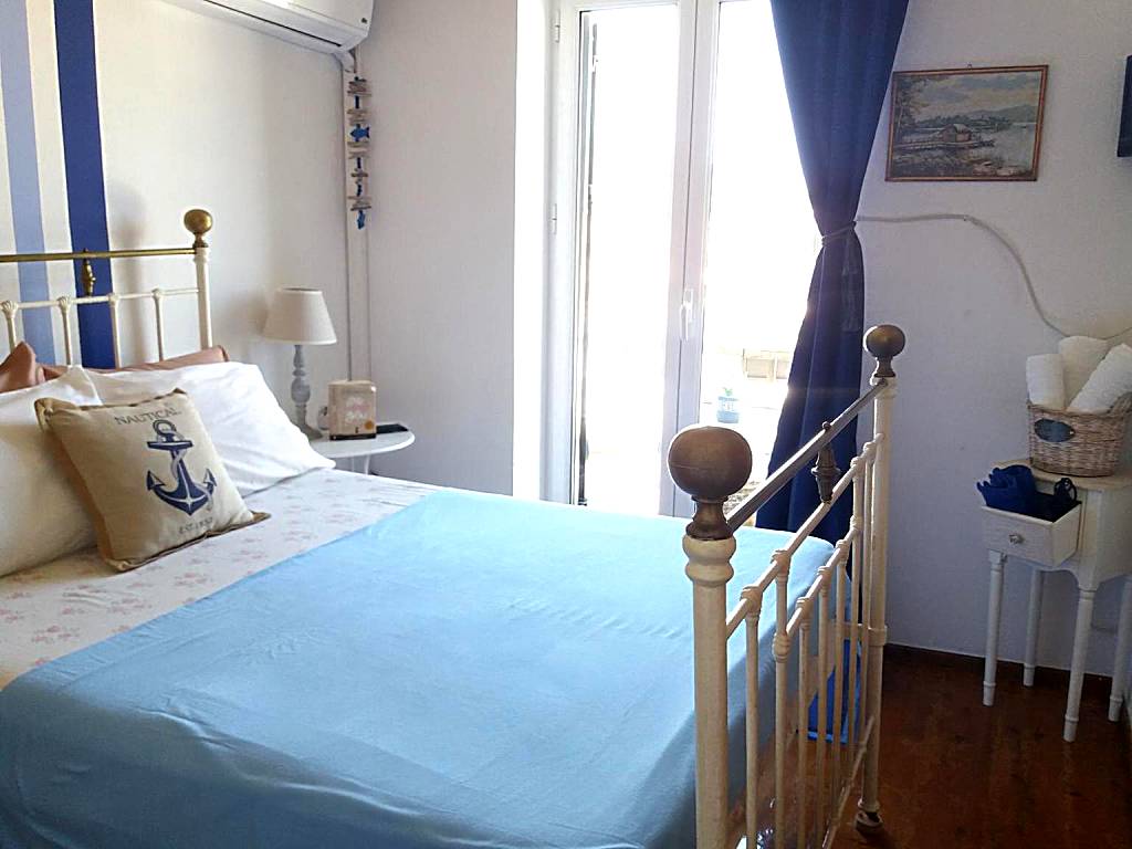 Water Planet Rooms (Gaios)