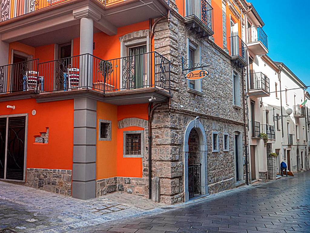 Dimora Del Corso (Rotonda)