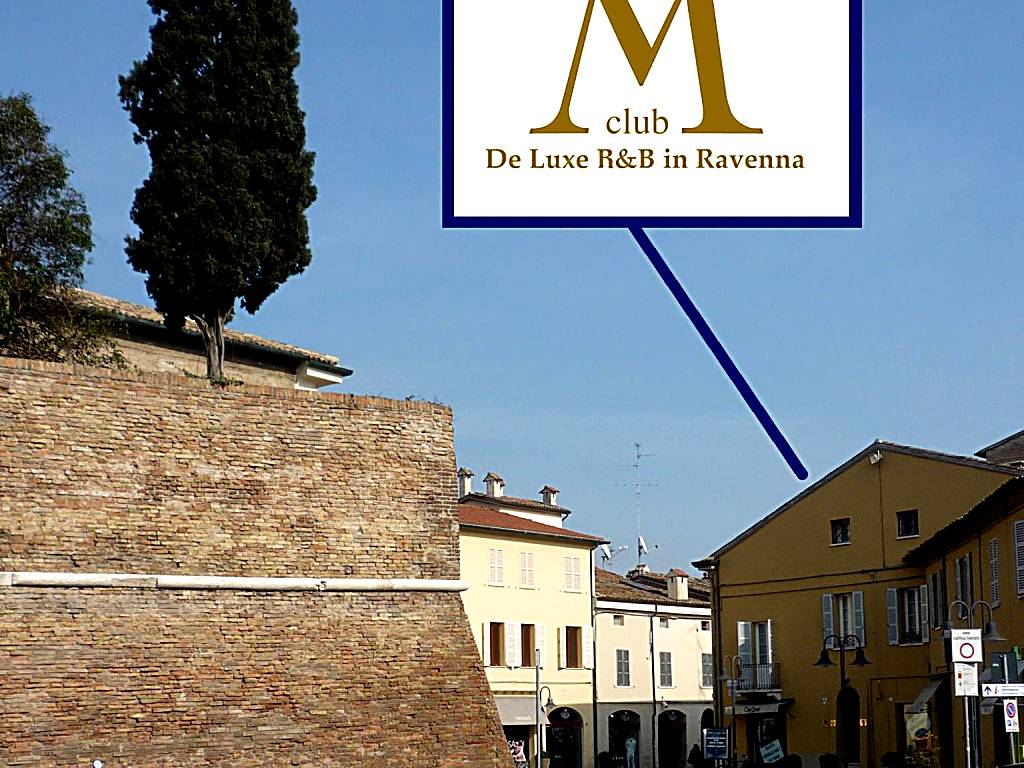 M Club De Luxe B&B