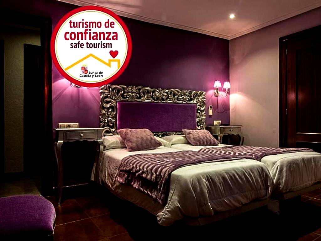 Hostal Goya Suites