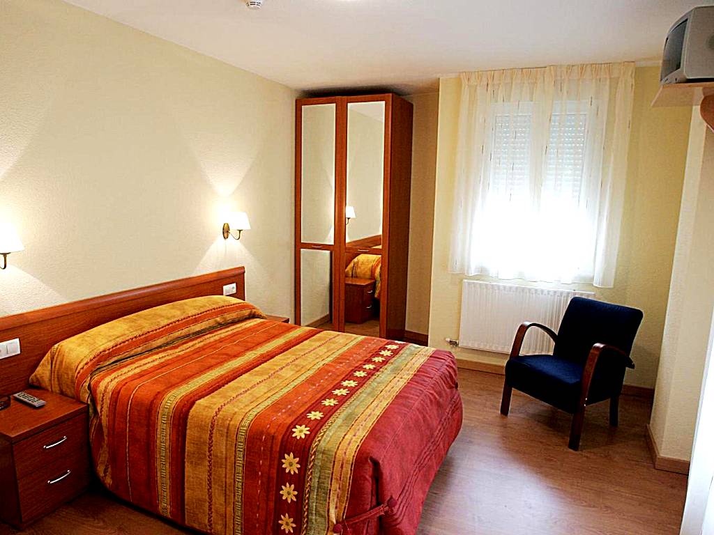 Hostal Hispanico II