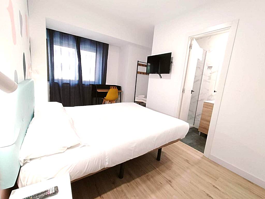 Hostal Carmen by gaiarooms