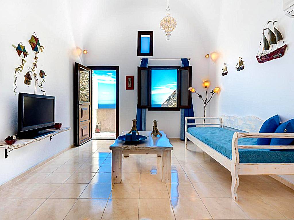 Moschatos Beach House (Kamari)