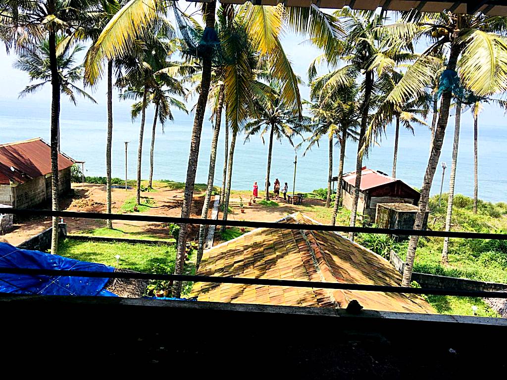 Paradise Inn Beach Resort