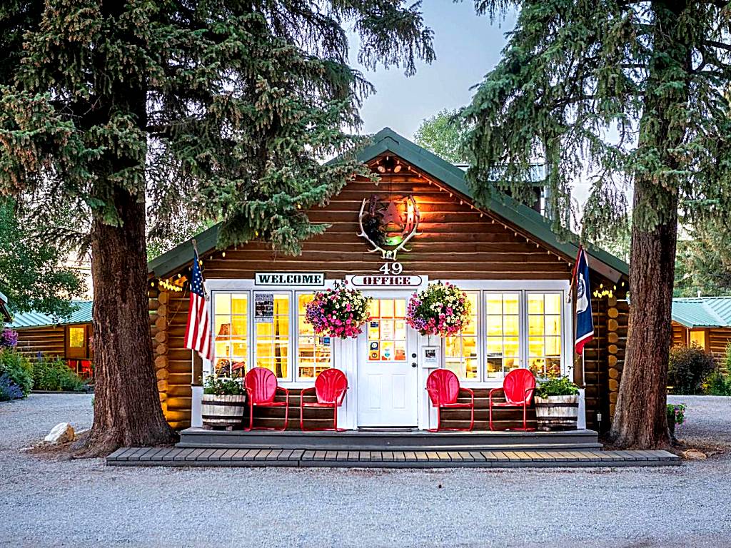 Log Cabin Motel (Pinedale)
