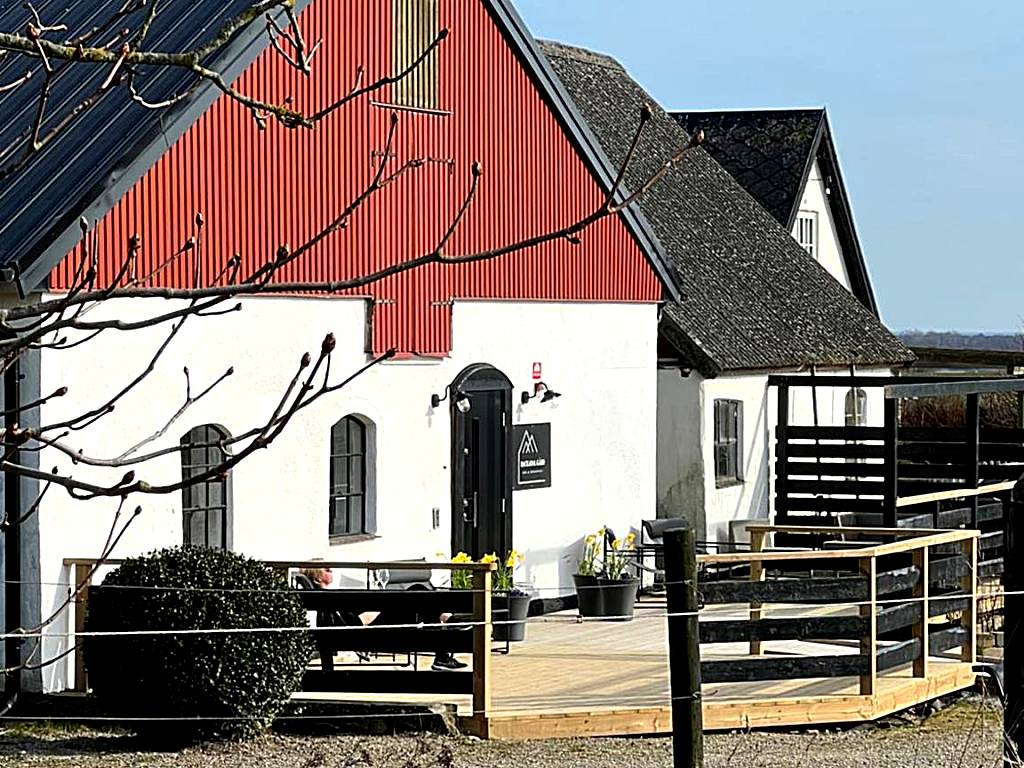 Backadal Gård BnB
