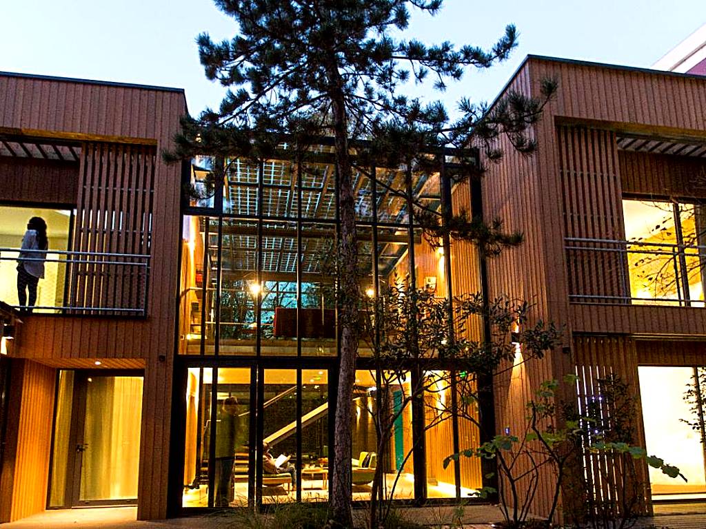Eden Lodge Paris