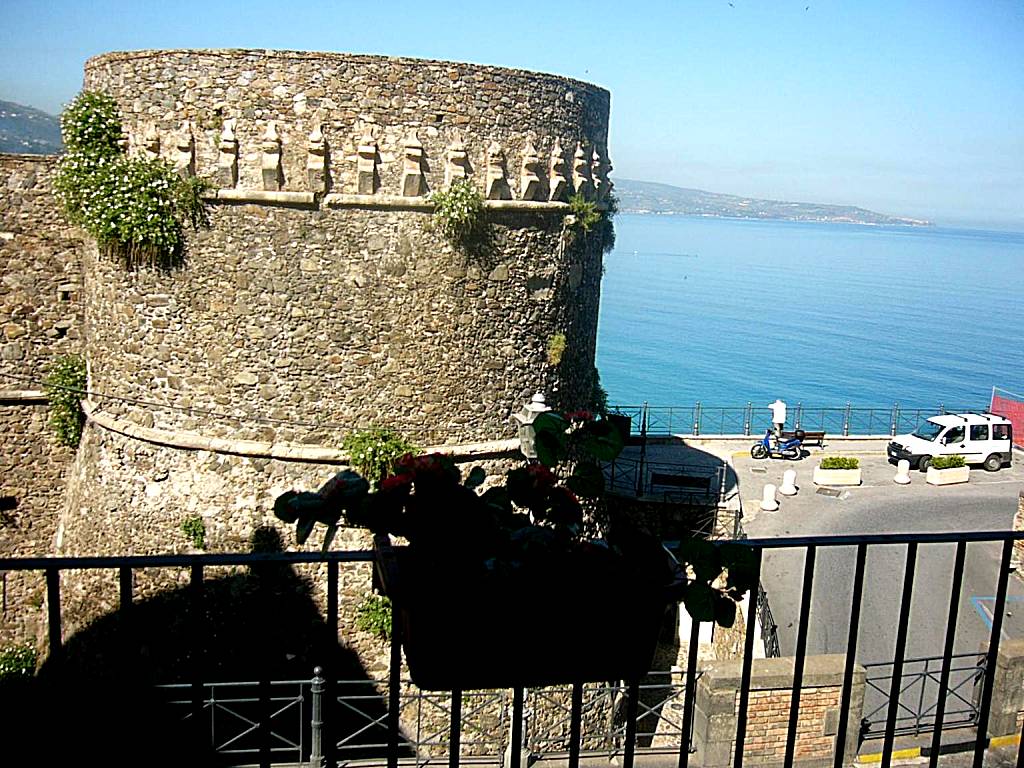 Murat Guesthouse
