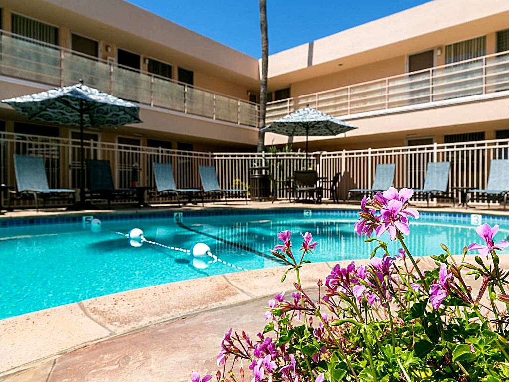 La Jolla Riviera Inn