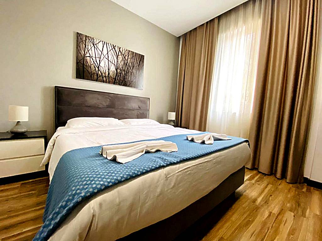 Tirana Center Comfort Rooms