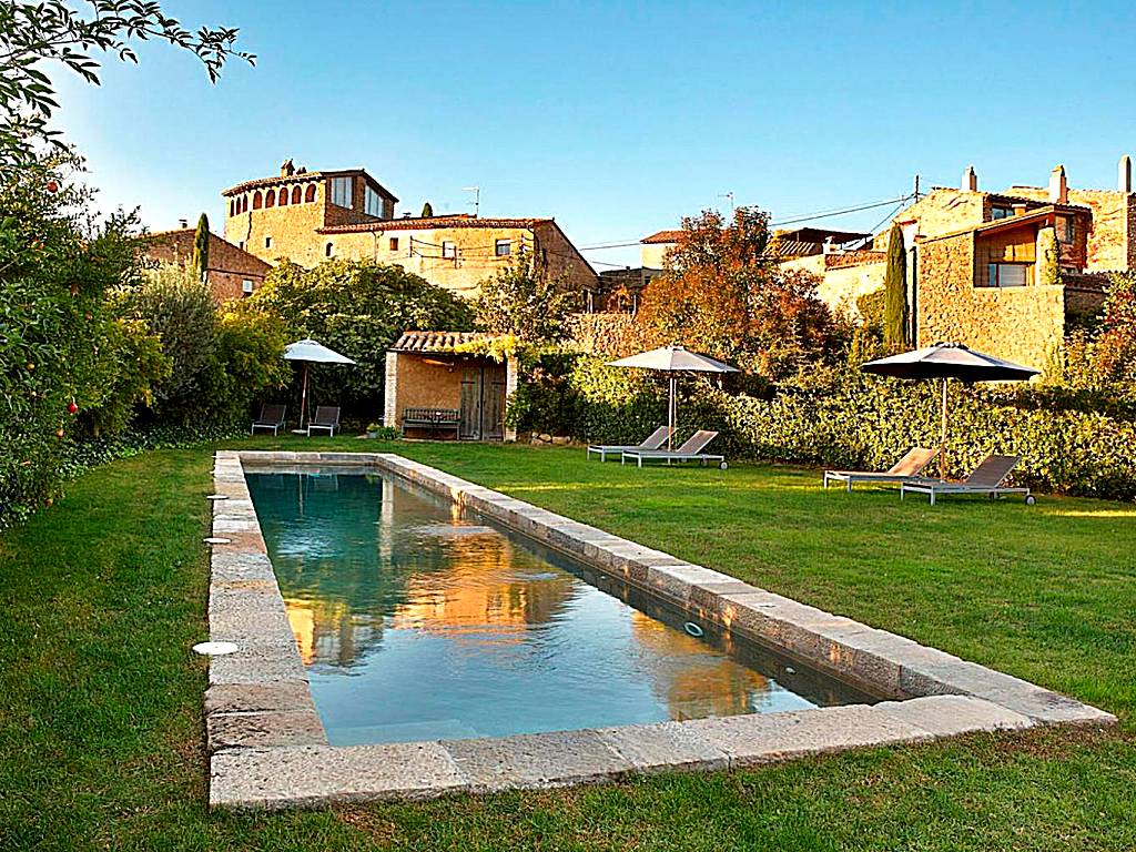 Hotel la Plaça Madremanya (Madremanya)