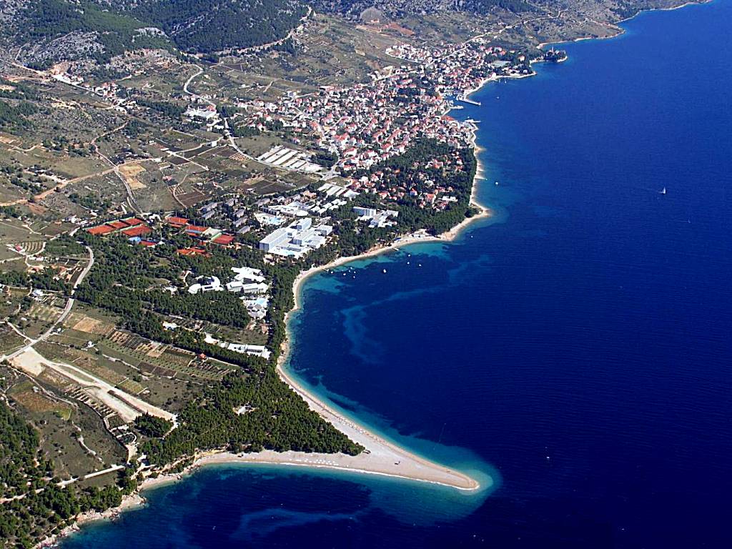Villa Senjkovic - Apartments with Balcony and Sea View