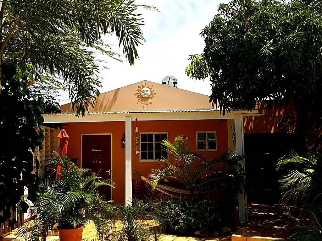 Brisas Studio Apartments