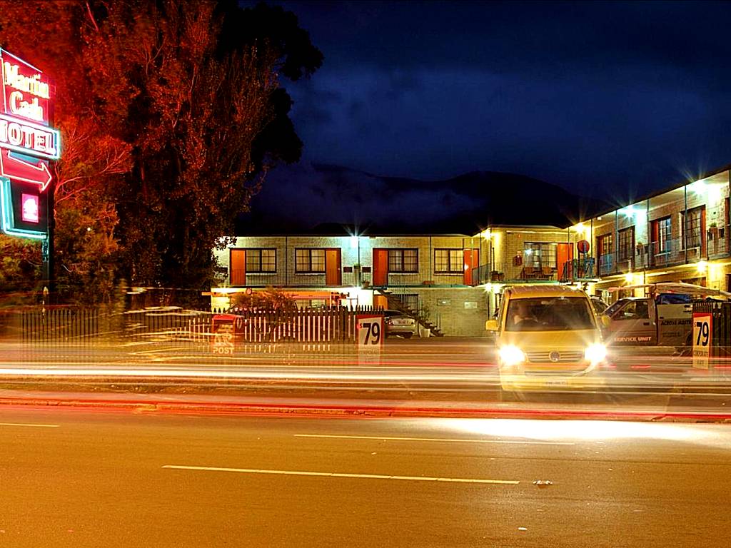 Martin Cash Motel