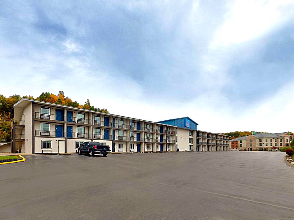 Motel 6 Corbin (Corbin)