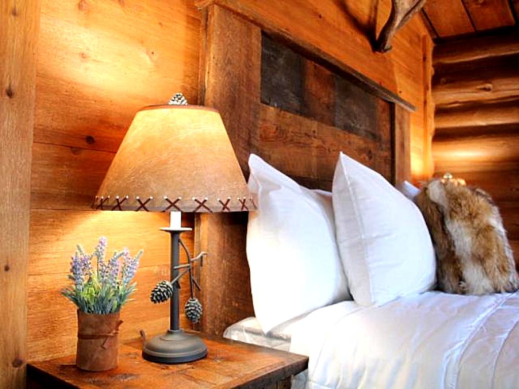Elkhorn Cabins and Inn (West Yellowstone)
