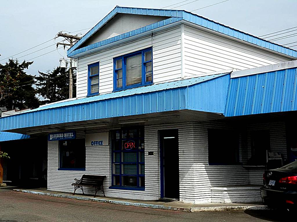 Bluebird Motel