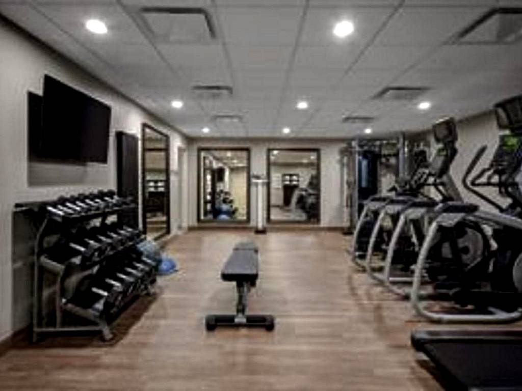 Staybridge Suites Dearborn