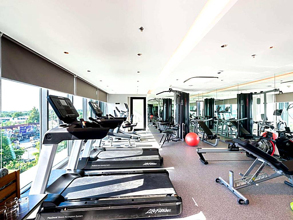 Ramada Plaza by Wyndham Chao Fah Phuket