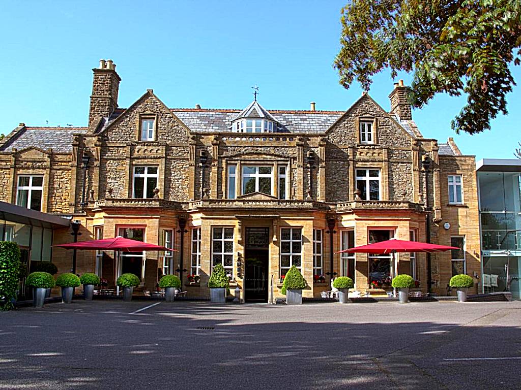 Lanes Hotel (Yeovil)