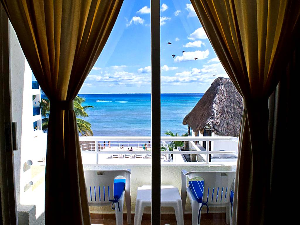 Playa Maya by MIJ - Beachfront Hotel