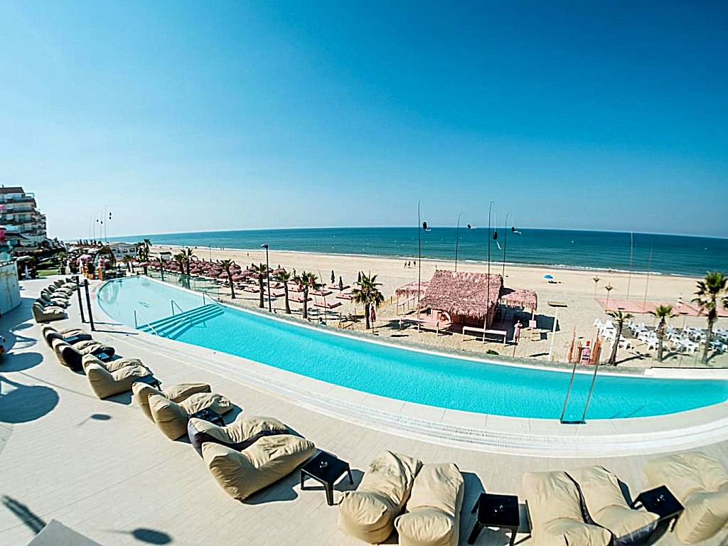 On Hotels Oceanfront Adults Designed (Matalascañas)