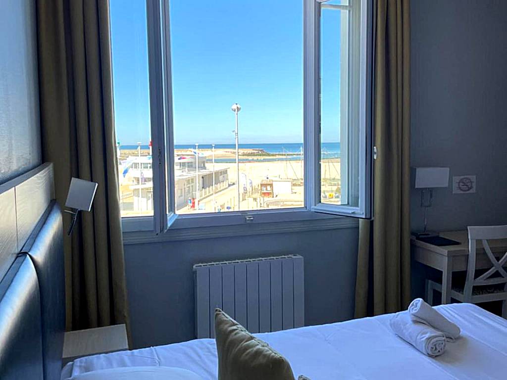 Les Embruns (Trouville-sur-Mer)