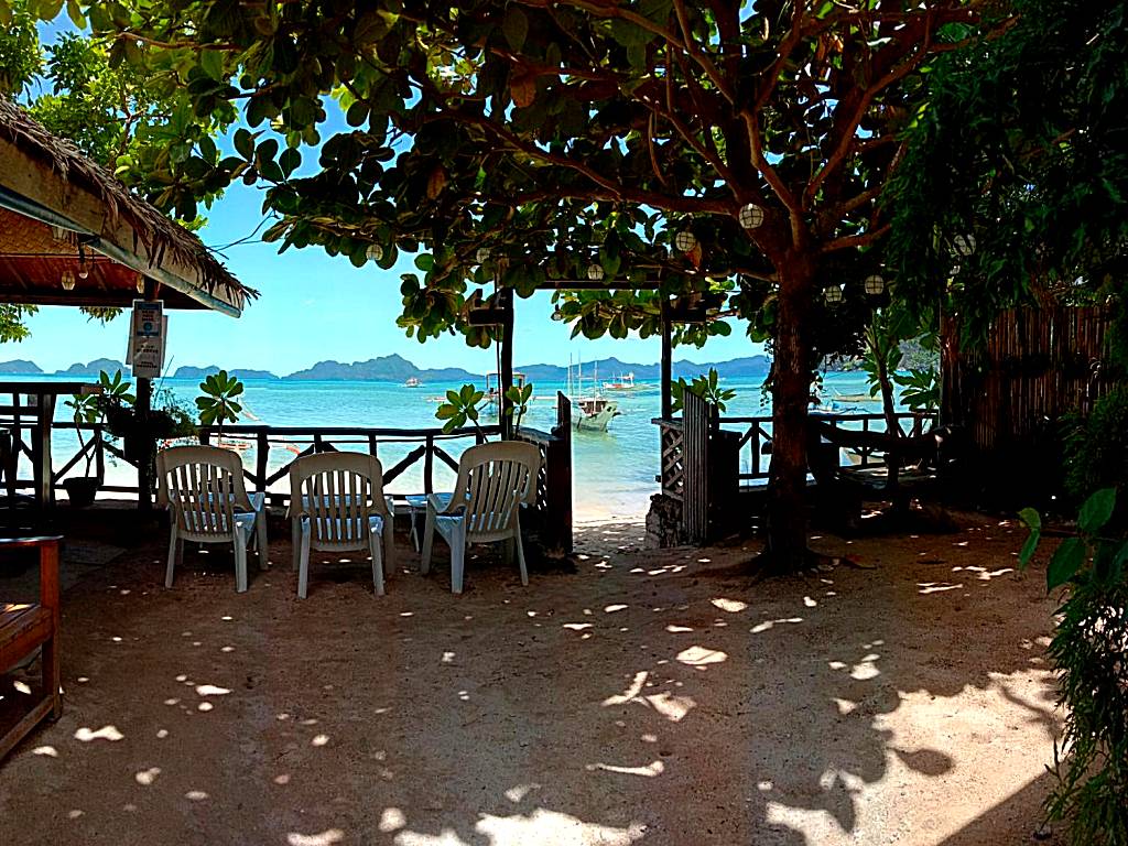 Corong Beach Resort (El Nido)