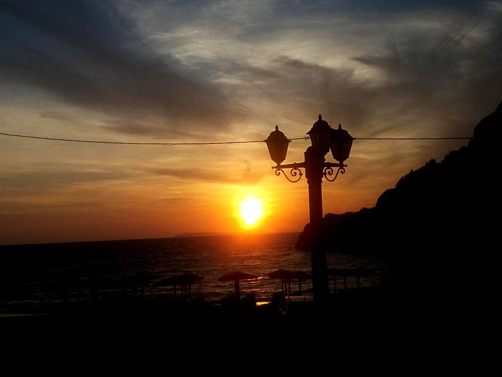 Anemolia Parga Suites