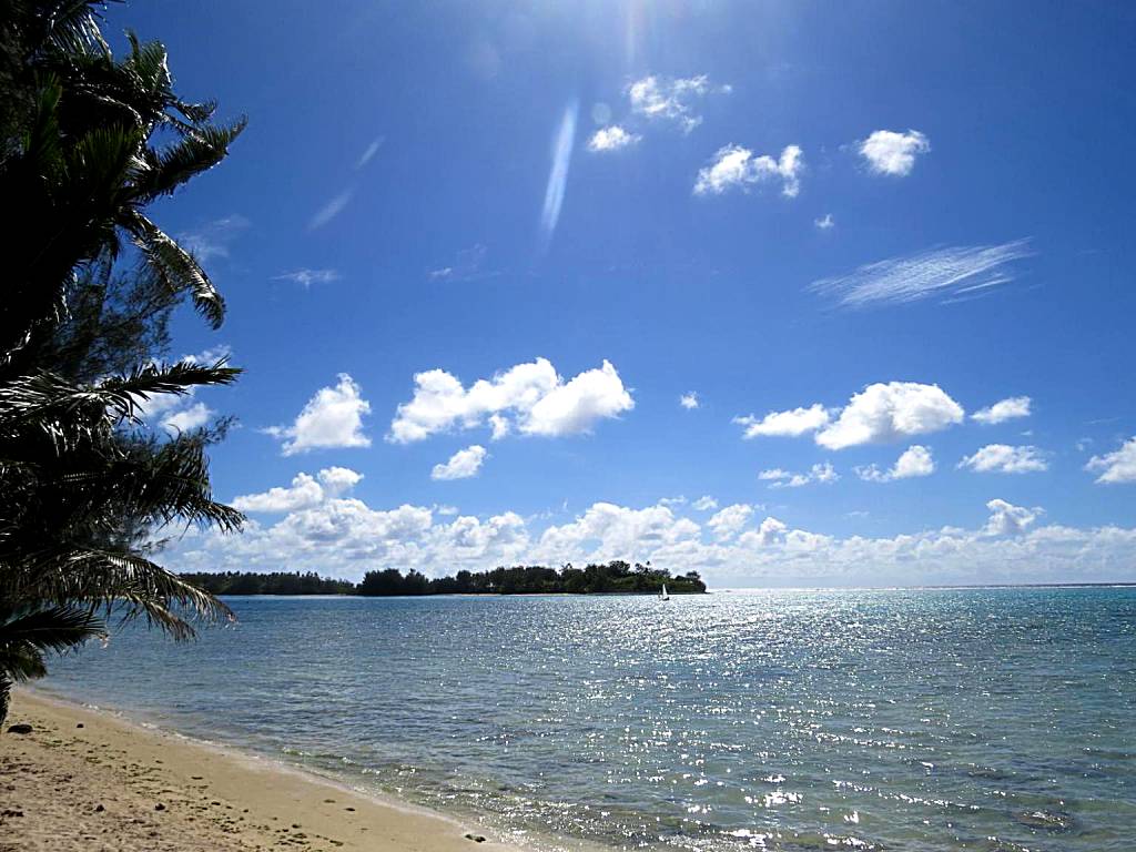 Muri Beach Resort