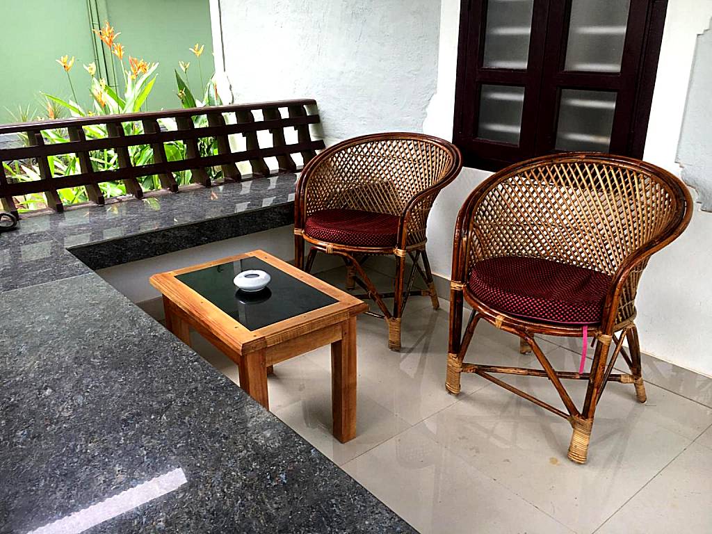 Divine Bliss Beach Resort: Deluxe Bungalow with Garden View