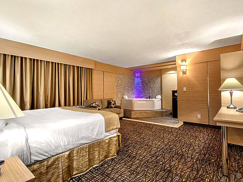 Ocean Beach Palace: Honeymoon Suite with Spa Bath (Fort Lauderdale)