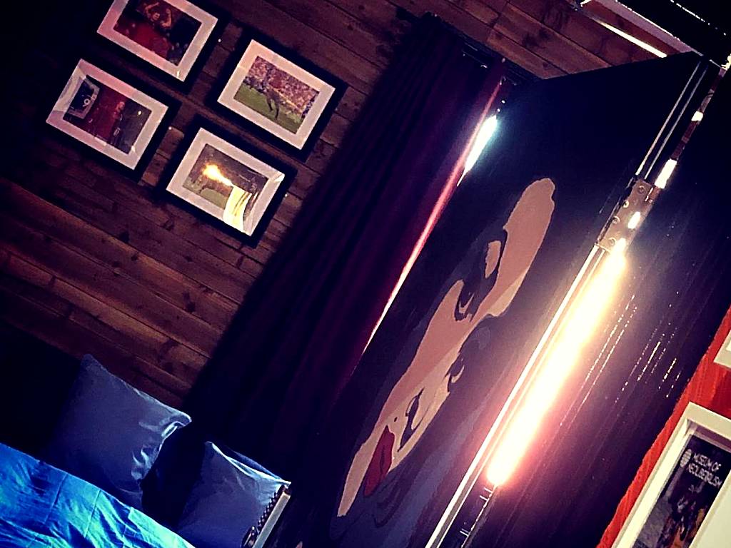 The Spellow Pad: 8-Bed Mixed Dormitory Room