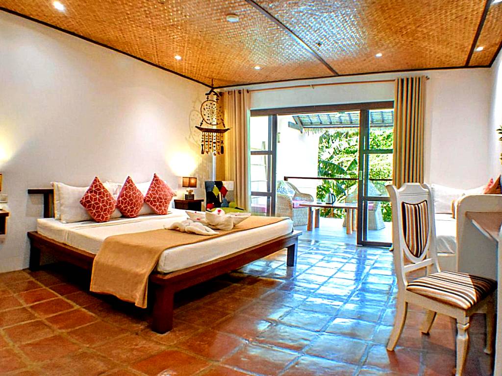 El Nido Moringa Resort: Deluxe Double Room with Jacuzzi (El Nido)