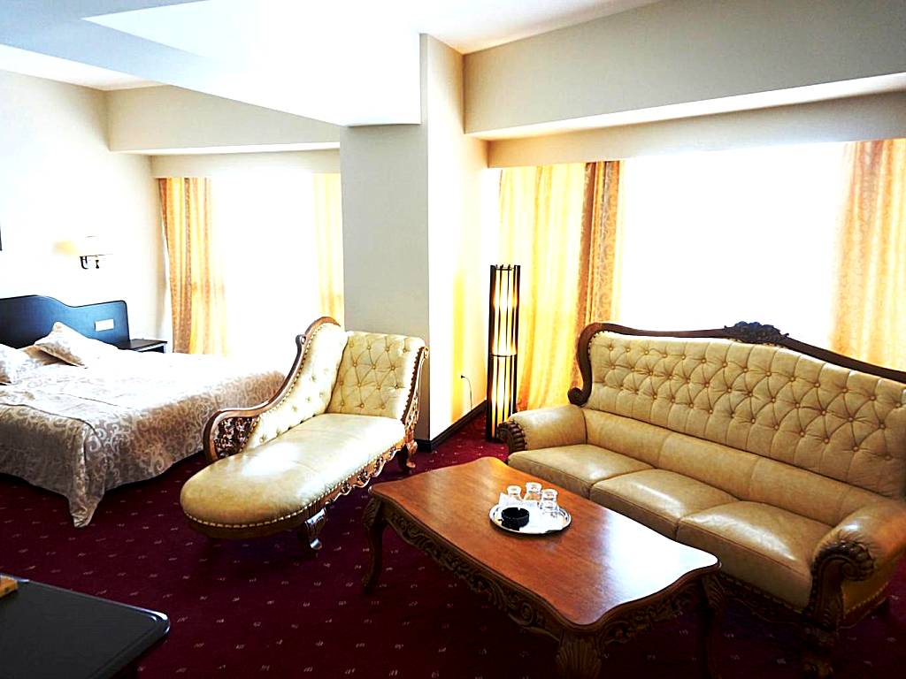 Hotel Esplanada: Suite (Tulcea)