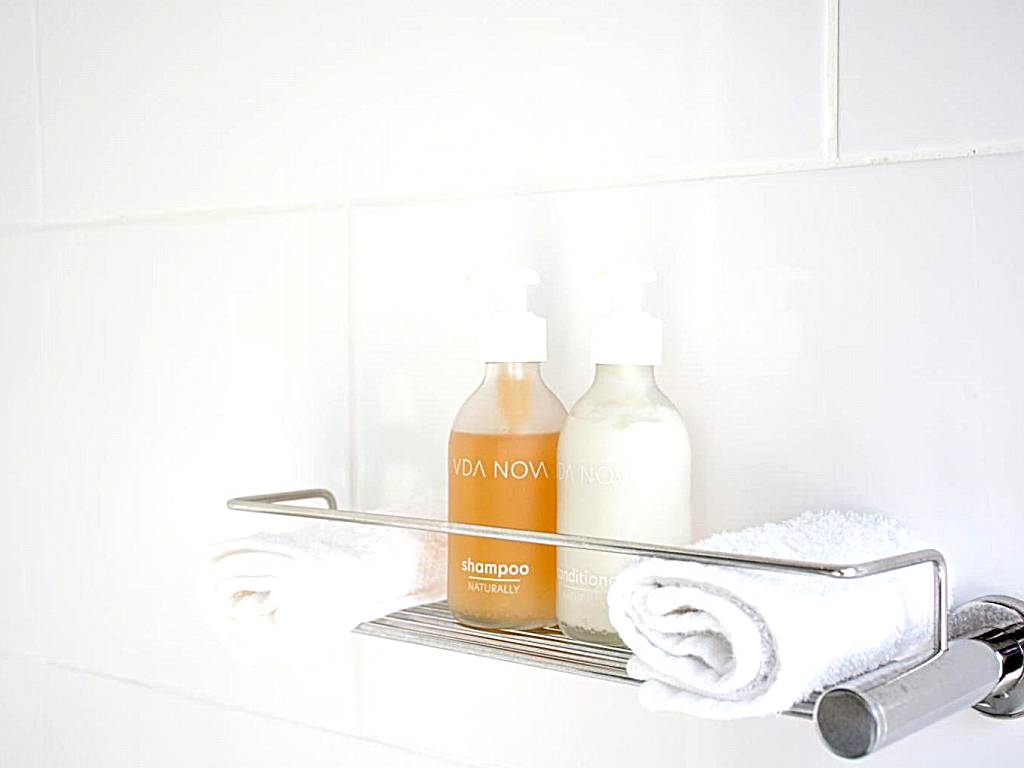 Vida Nova Retreat: Deluxe King Room - single occupancy (Cape Town)