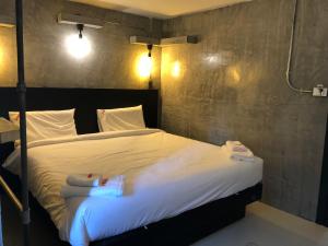 AVA Hostel & Guesthouse (Koh Tao)
