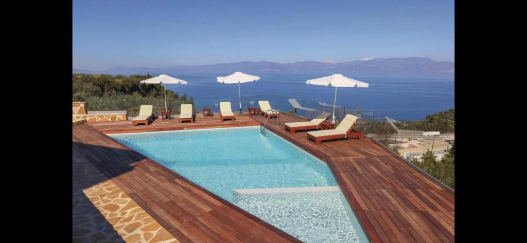 Sun & Stone Villa MATE Akrata Platanos