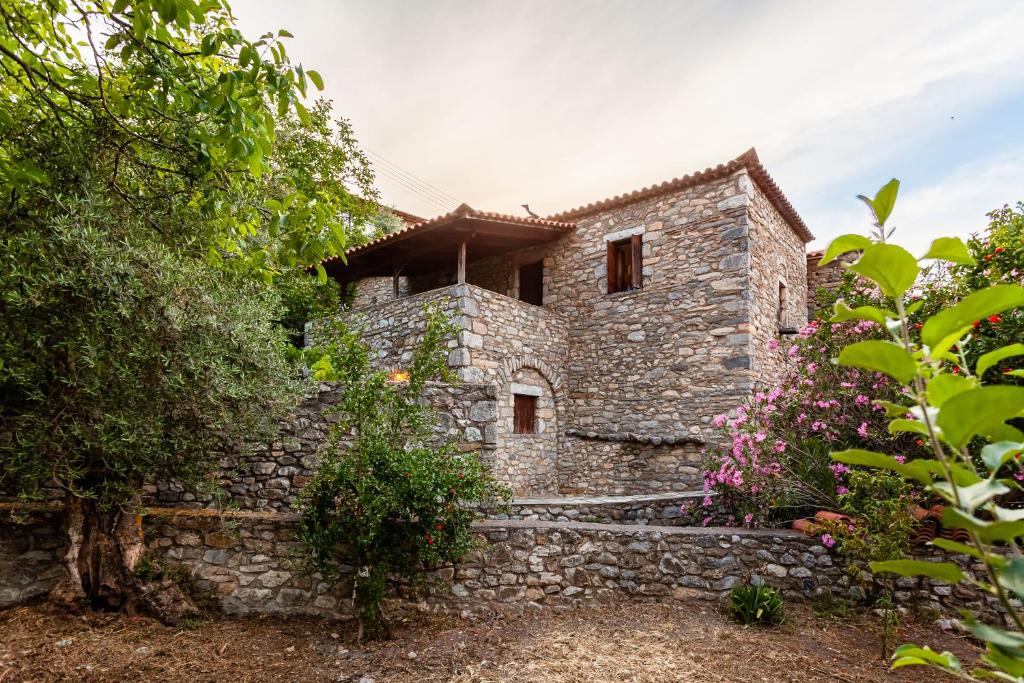 Athina's Villa Mani