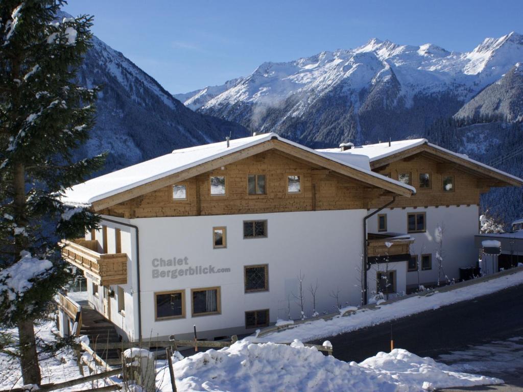 Chalet in K nigsleiten near ski area with sauna